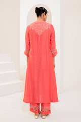 Sophisticated moonga silk kurta set