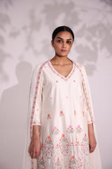 Afreen embroidered kurta in Chanderi silk with elbow length sleeves