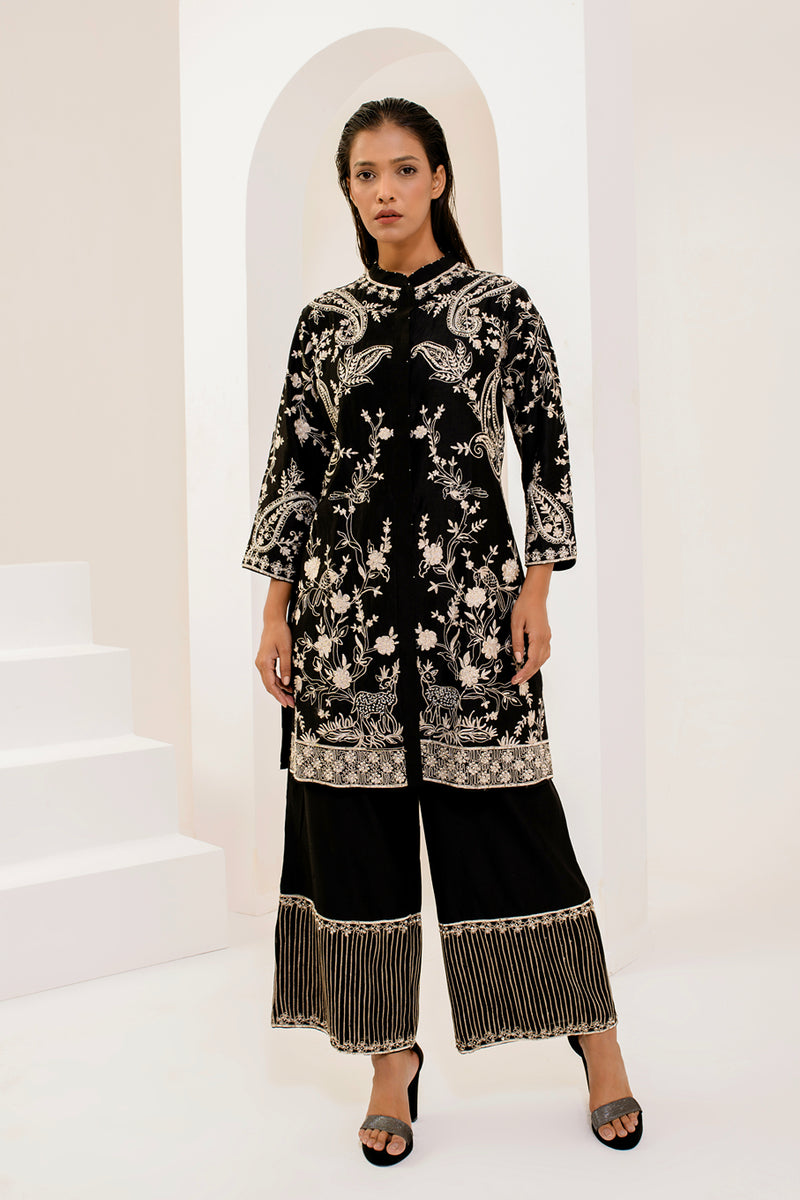 Black and beige short kurta